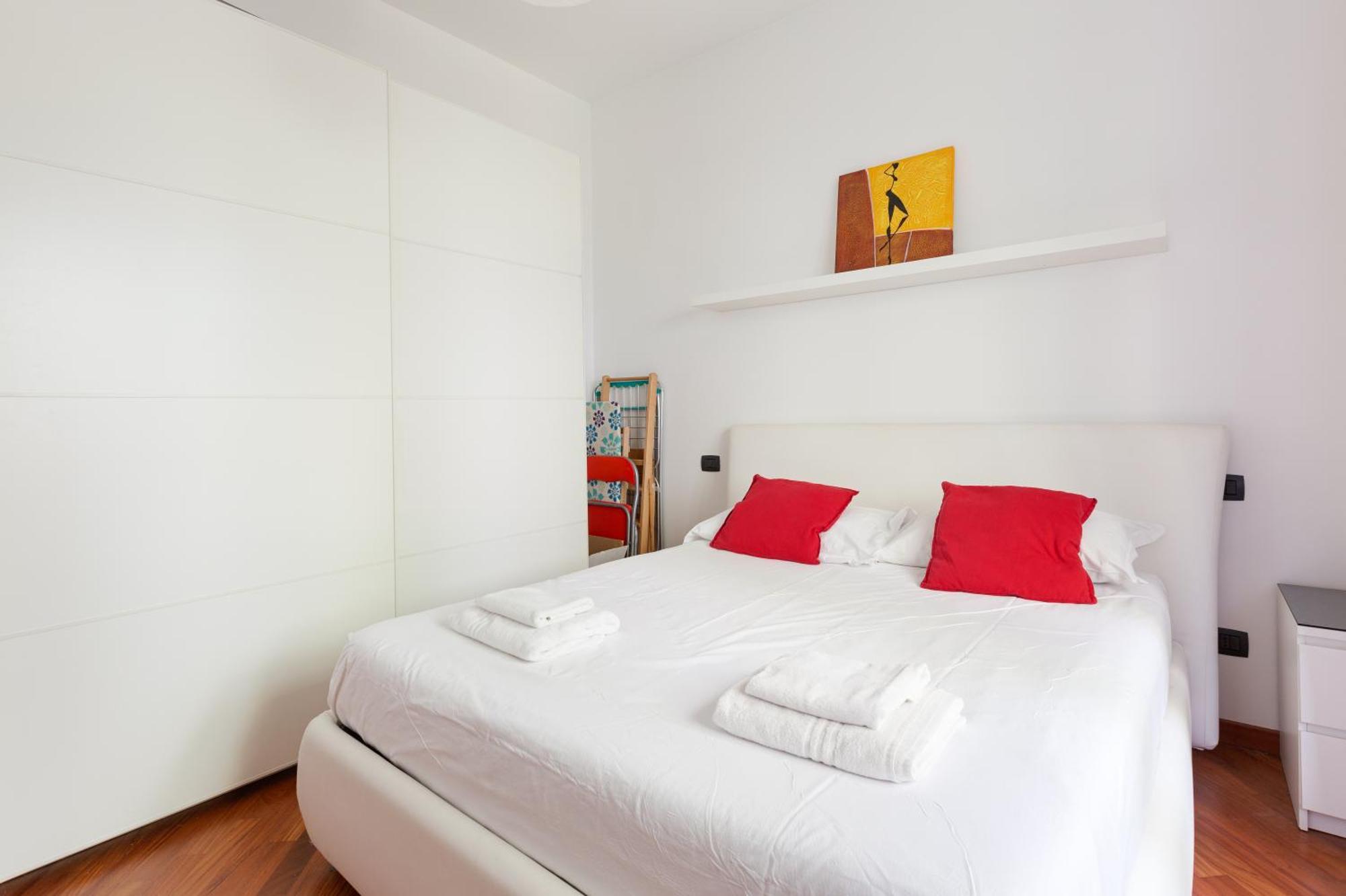 Ca' Granda M5 & Bicocca - Apartment With Parking Milan Exterior photo